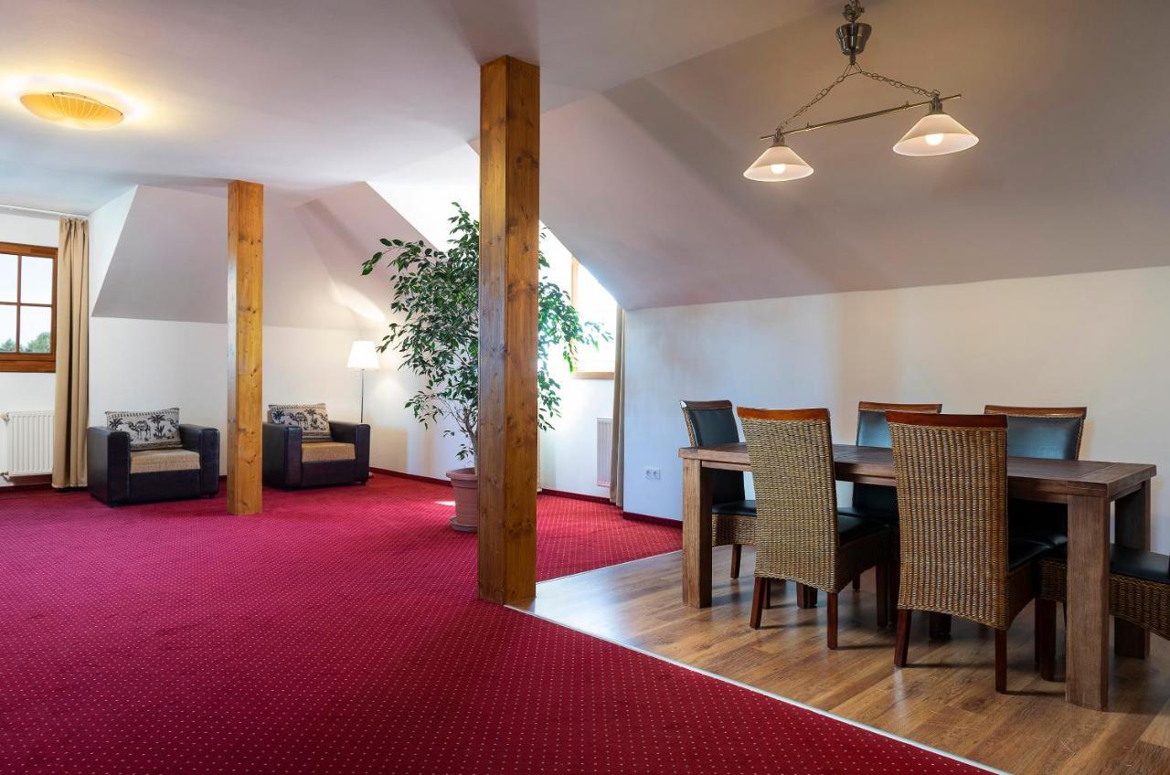 Bodrogi Kuria Wellness Hotel 4*